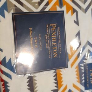 PENDELTON 3-Piece Flannel Sheet Set